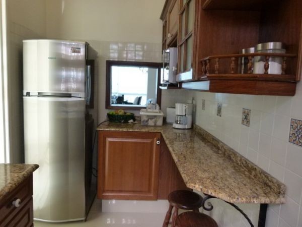 Departamento en alquiler frente a playa brava